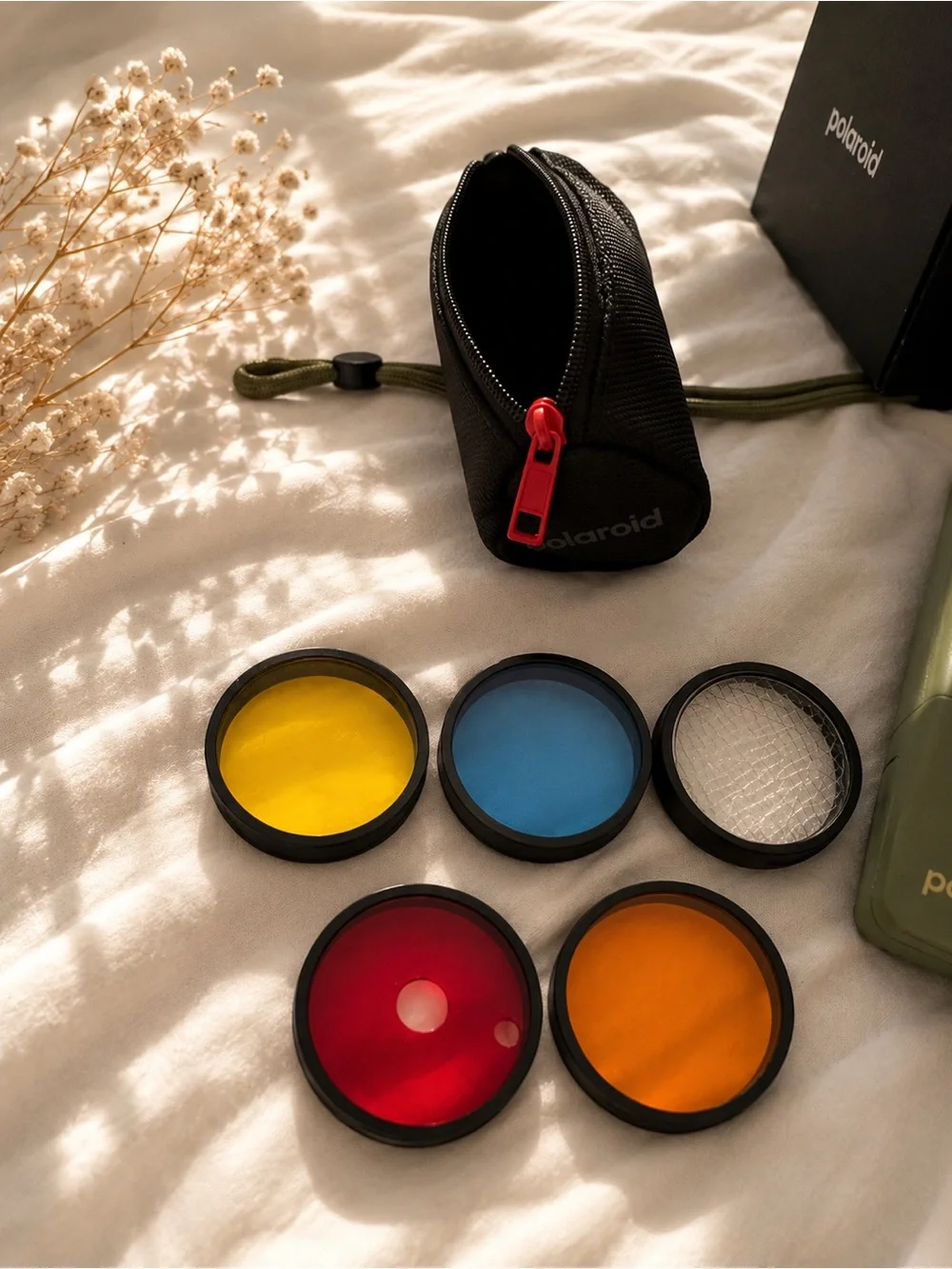 Polaroid 📸 now+